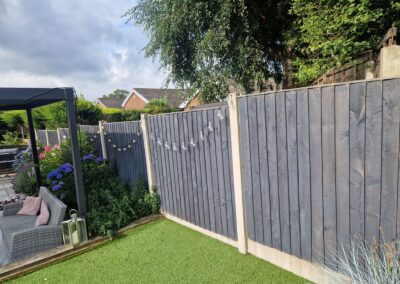 composite fence installer 9