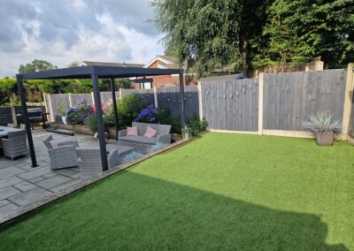 composite fence installer 9(7)